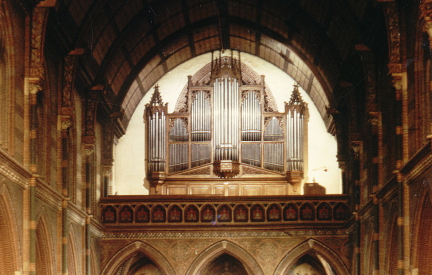 Klein orgel met elektrische sleepladen van Pels Rens Swart